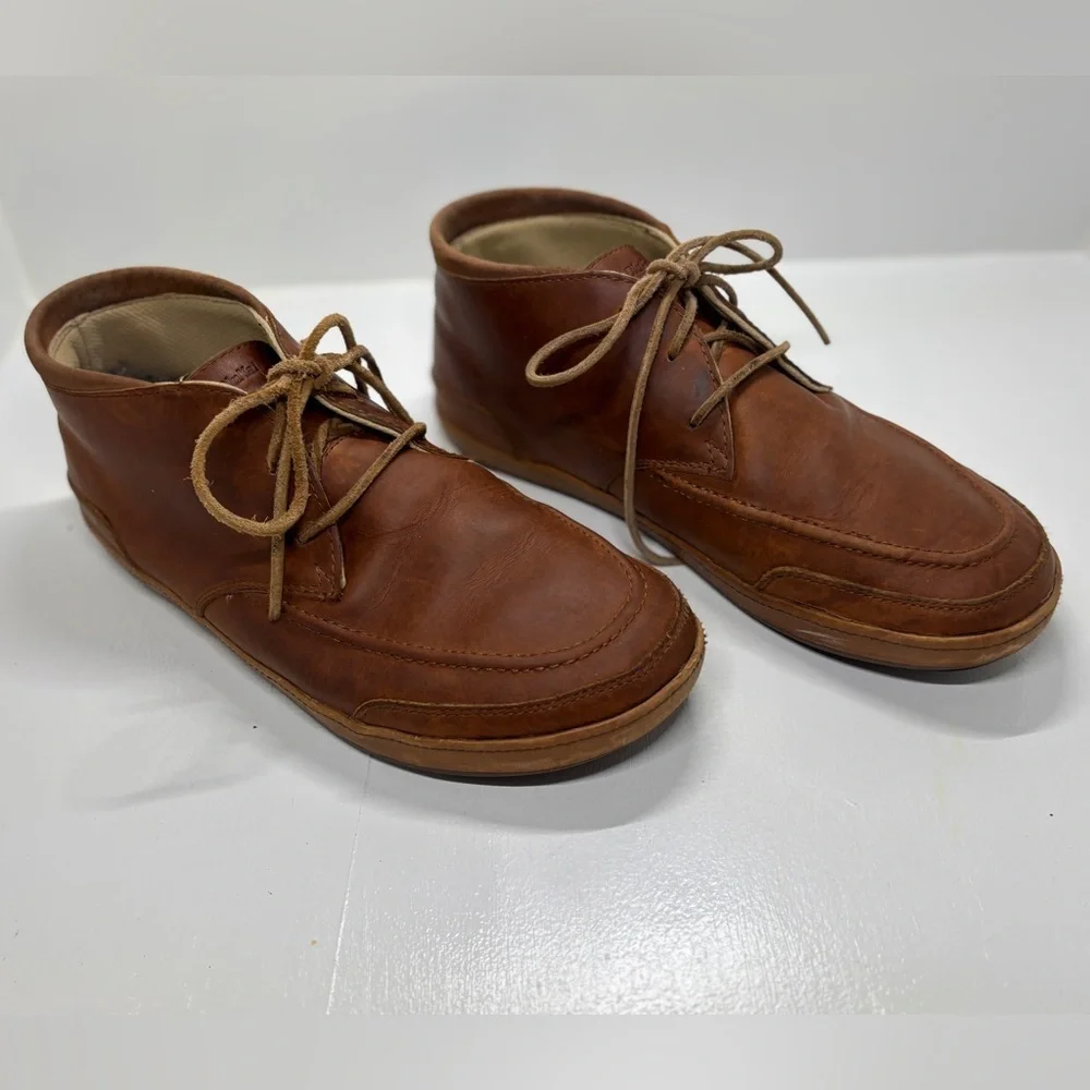 OluKai Brown Leather Chukka Boots Men’s 11 Lace Up Casual Comfort Shoes